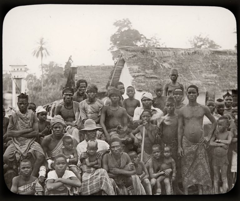 Group portrait taken by Dr. William Henry Crosse, Royal Niger Company, c. 1886-1895, Nigeria. Image source: MAA Cambridge.